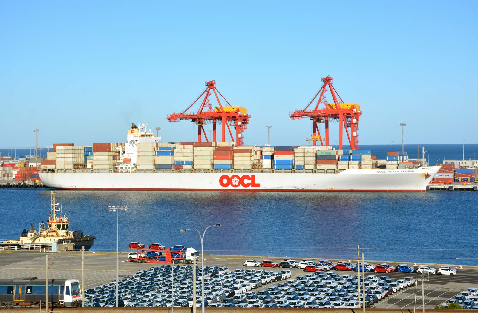 OOCL Kuala Lumpur - Ships in Fremantle Port - Fremantle Shipping News
