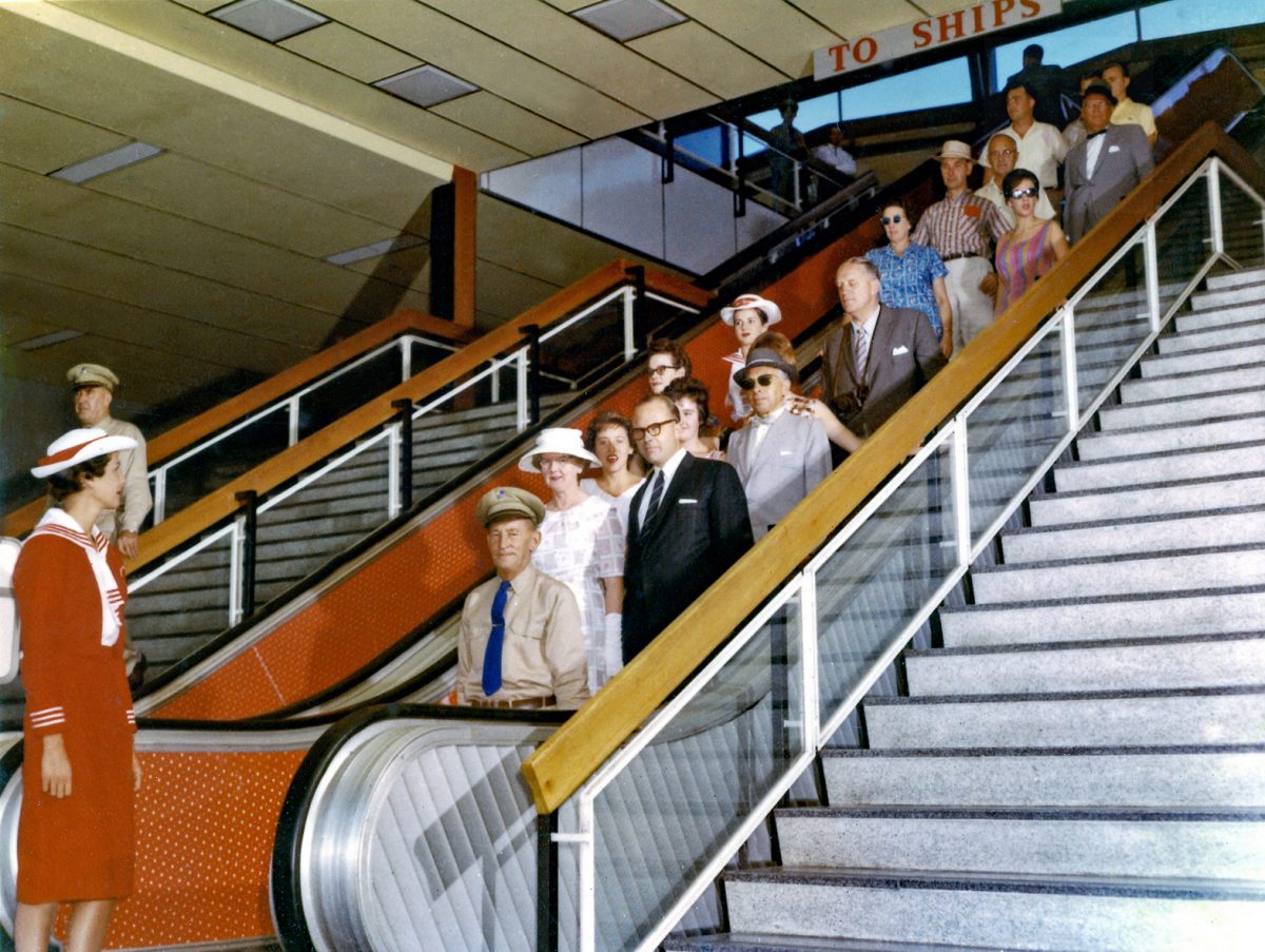1961 Escalators in operation